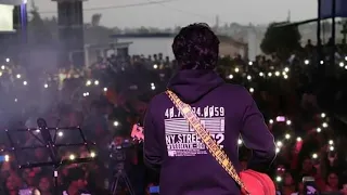 Chahun Main Ya Na - Raj Barman Live At Malda Live In Concert