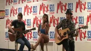 Jessie James - I Look So Good Without You - Mix 93.1 - Tyler, TX