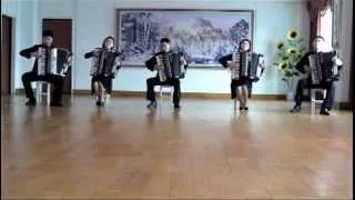 North Korean accordion players (Trap remix)