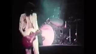 Led Zeppelin - Chicago 1977 (cancelled show, Page gets sick)