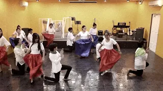 Philippine Folk Dance (Carinosa) | Grace Bangna International