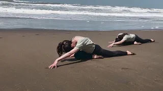 Contemporary dance - "Sand" by Nathan Lanier
