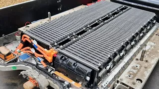 Renault Zoe Battery Disassembly - LG Chem Modules - DIY EV Powerwall Solar