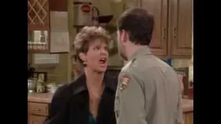 Married with Children - Marcy blinds Al