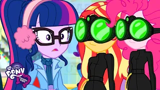 Equestria Girls | Winter Break-in (Holidays Unwrapped) | MLP EG Shorts