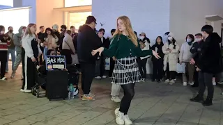 [STREET ARTIST] BLACK MIST: LIA. HONGDAE BUSKING. 230305.