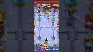 Goblin Giant Double Prince vs Giant miner Clash Royale