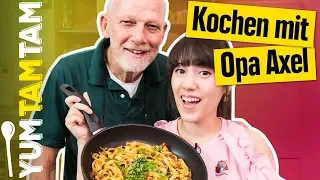 Kochen wie bei OMA mit OPA! // Pasta alla Puttanesca mit OPA AXEL // #yumtamtam