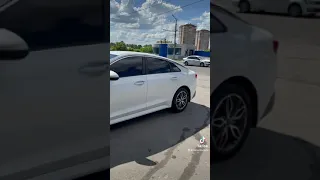 Что лучше k5 или Camry?