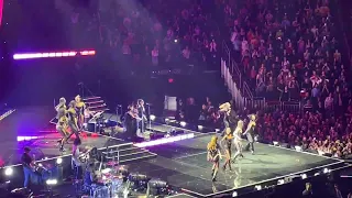 Dua Lipa - Don’t Start Now (Future Nostalgia Tour) Houston, tx