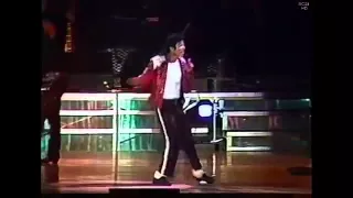 Michael Jackson - Live At Wembley: Best Dance Moves Compilation