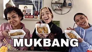 MUKBANG met Q&A - melanieswart