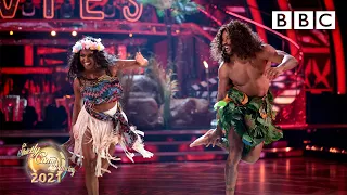 Ugo Monye and Oti Mabuse dance Couple's Choice to You're Welcome from Moana ✨ BBC Strictly 2021