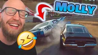 Kører mod Molly i Wreckfest!