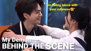 Song Kang was SPOTTED FALLING INLOVE with Kim Yoo Jung's cuteness l BEHIND THE SCENE l My Demon