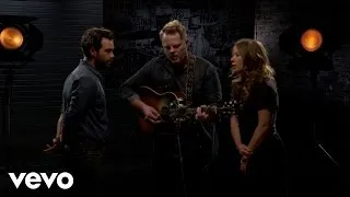 The Lone Bellow - Watch Over Us - Vevo dscvr (Live)