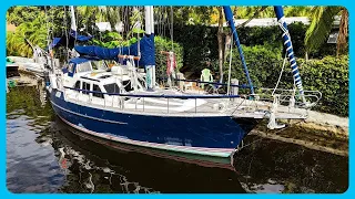The WEIRDEST 40' Sailboat I've EVER Seen [4K Tour] Learning the Lines