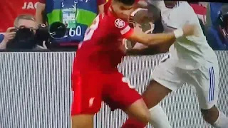 💪Wrestling 💪 between Luis Diaz and Eder Militao,UCL Final Match 2022 🔥Real Madrid vs Liverpool ❤️.