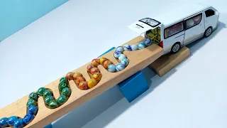 Marble Run Race ☆ Wooden Slope, Ice Cream Truck & Toyota Hiace.