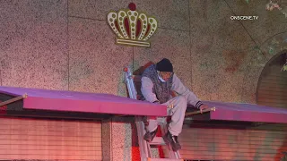 Suspect Climbs on Jewelry Store Awning, Refuses to Come Down | Los Angeles