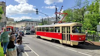 Парад ретро-транспорта в Москве 2022