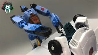 whirl orders a burger from starbucks