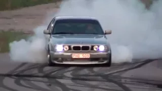 Insane BMW E34 535i Turbo Burnout ( Pitbull )
