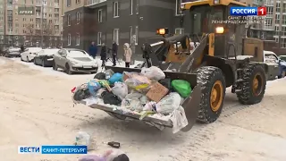 26 новых мусоровозов вышли на уборку Санкт-Петербурга