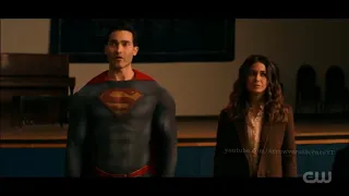 Superman Reveals the Truth to Smallville - Superman & Lois 2x14 | Arrowverse Scenes