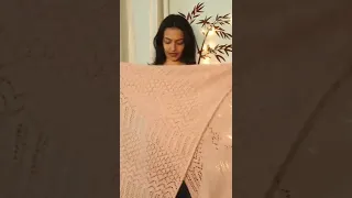 Lets convert a shawl into a top | Yashasvi rajpoot | #viral #shorts #hacks #explore #makeup #fashion