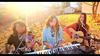 "Jolene" Dolly Parton acoustic cover by Vessel Annie featuring Justina and Cynthia Clayton