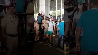 Team Australia Arives at Nagpur Airport #t20 #india #indiavsaustralia #nagpur 21september arrival