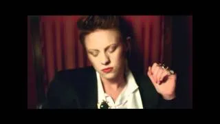 La Roux - "In For The Kill" (Skrillex & Skream)Remix HD-Video.mp4