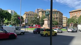 Genova, piazza Corvetto si risveglia tutta rossoblù per il Genoa