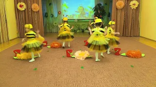 ГБОУ Школа №1797 Мир Детства танец пчелок младшая группа