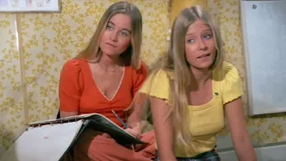 Nobody Noticed These Silly Brady Bunch Bloopers