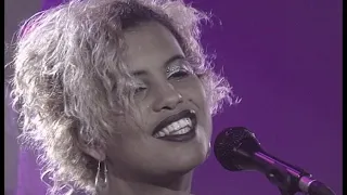 Neneh Cherry - Feel it (live at nulle part ailleurs)