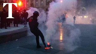 French police use tear gas on pro-Palestinian protesters