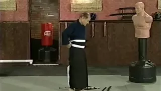 Introduction to Iaido, part 2: Wearing the Hakama