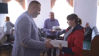 З нагоди Дня усиновлення міський голова Геннадій Глухманюк