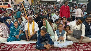 Ganga Aarti by family