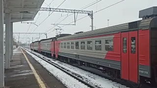 Электропоезд ЭД4М Рейс Санкт-Петербург - Сосново. Делает остановку на о.п. Ручьи!