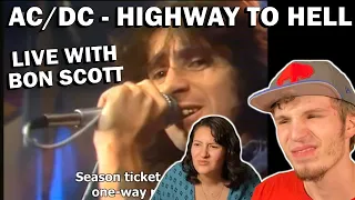 FIRST TIME REACTING TO AC/DC - HIGHWAY TO HELL LIVE 1979 WITH BON SCOTT (COUPLE REACTION!)