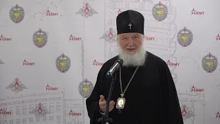 Патриарх Кирилл пожелал раненым на Украине российским военным быть подвижниками и двигаться вперед