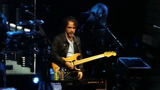 "Sara Smile" Hall & Oates@Capital One Arena Washington DC 6/11/18