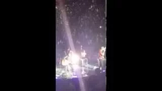 Enrique Iglesias-Stand by me-Paris Bercy 11/2014