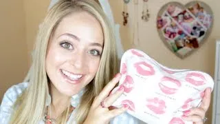 What's in My HONEYMOON Makeup Bag | Fleur De Force