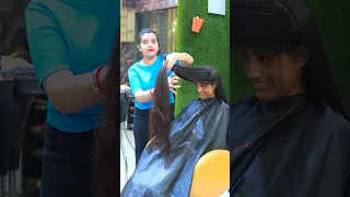 Falak Naaz controversial Haircut 💇‍♀️! #falaknaaz #haircut #ytshort @FalakNaaz