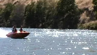1000hp boat on the John Day river