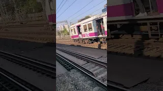 Mumbai local train race | mumbai train | Indian railways | Irctc | local train |